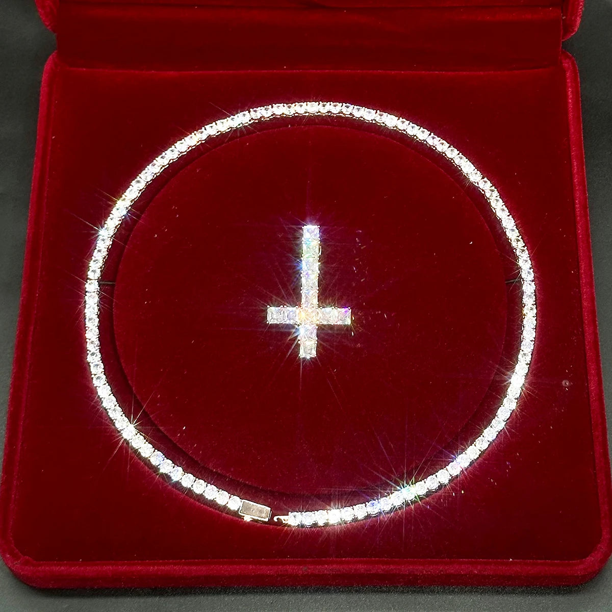 UPSIDE DOWN CROSS